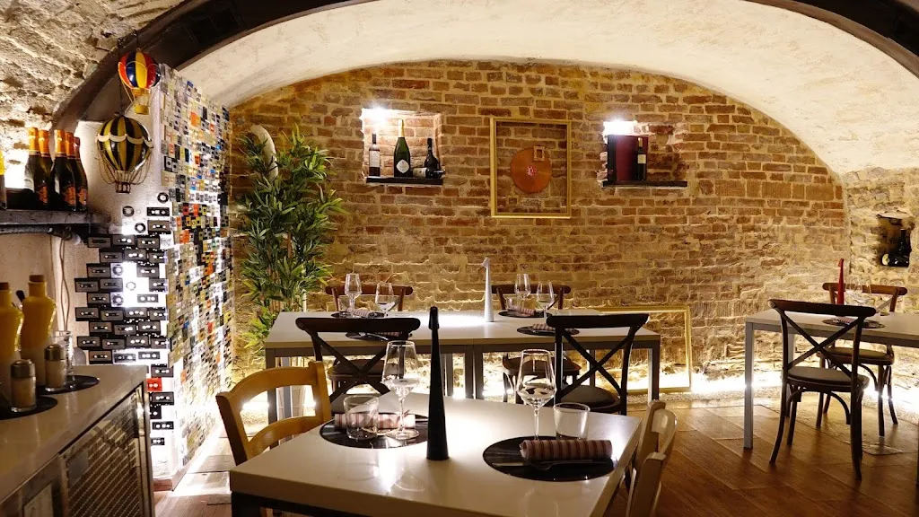 Osteria del Teatro restaurant in Provincia di Parma