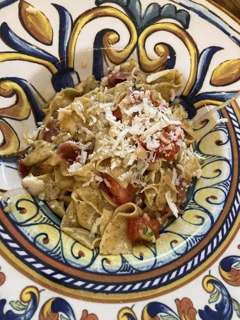 aiyada aroonsri_La Filoma_Provincia di Parma_review