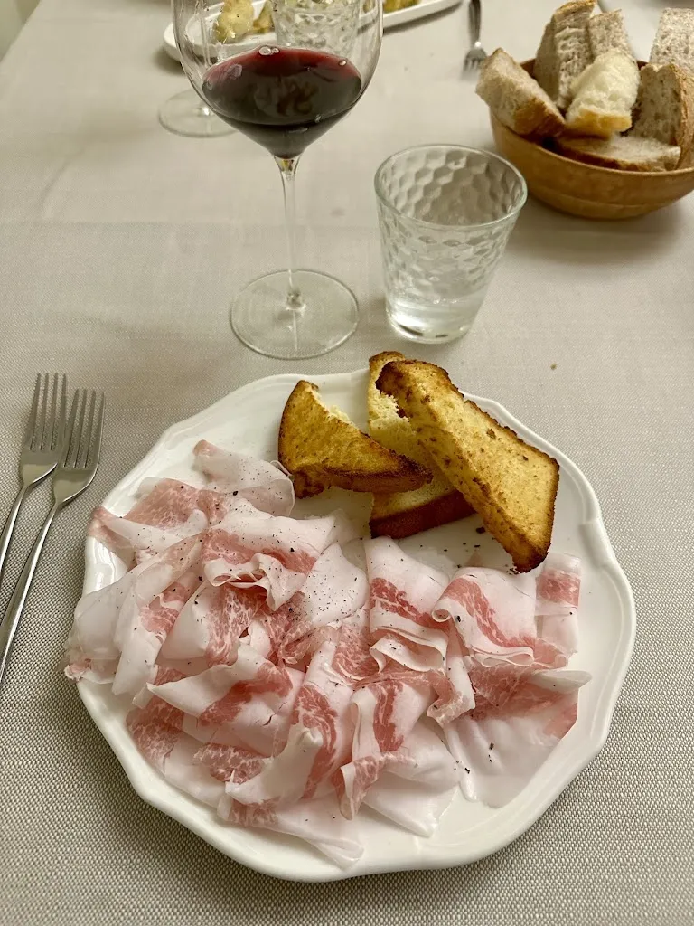 Osteria del Trentino_Provincia di Piacenza_slider_image_3