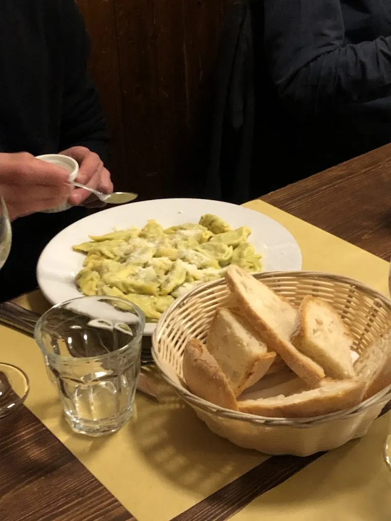 Diandra Zahra Karima_Trattoria La Pireina_Provincia di Piacenza_recensione