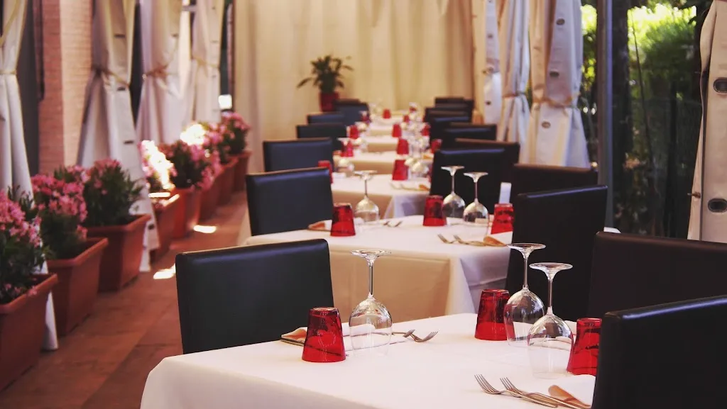 Nuova Orchidea restaurant in Puianello