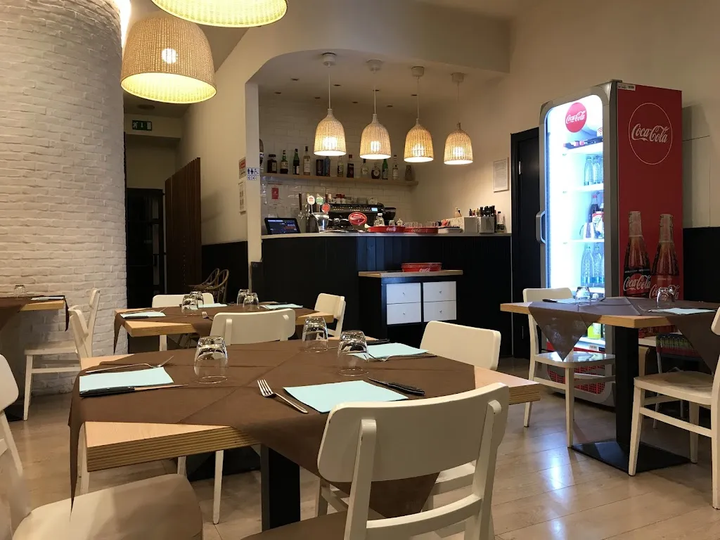 IL Pomodorino di Barbagiovanni Gasparo Stefano e C. restaurant in Puianello