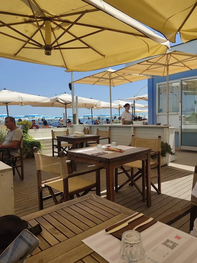 Ernesto Signore_Bagno Vela Punta Marina (Spiaggia e Cucina)_Punta Marina_review