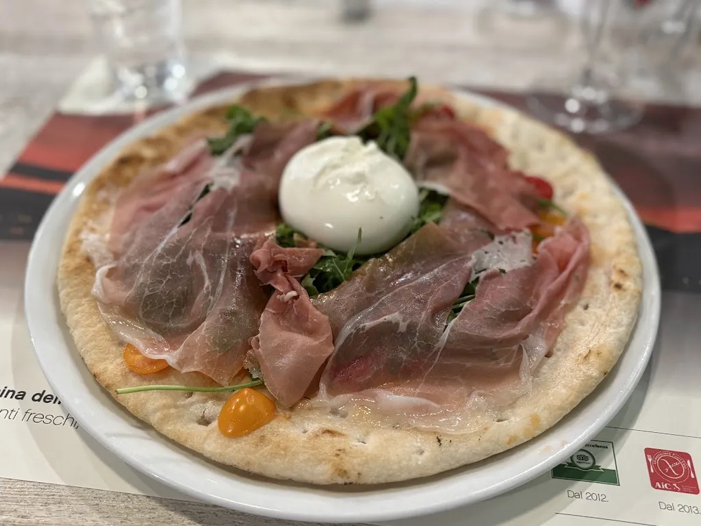 Rosa Campbell Blight /Bolger_Centopizze_Punta Marina_review