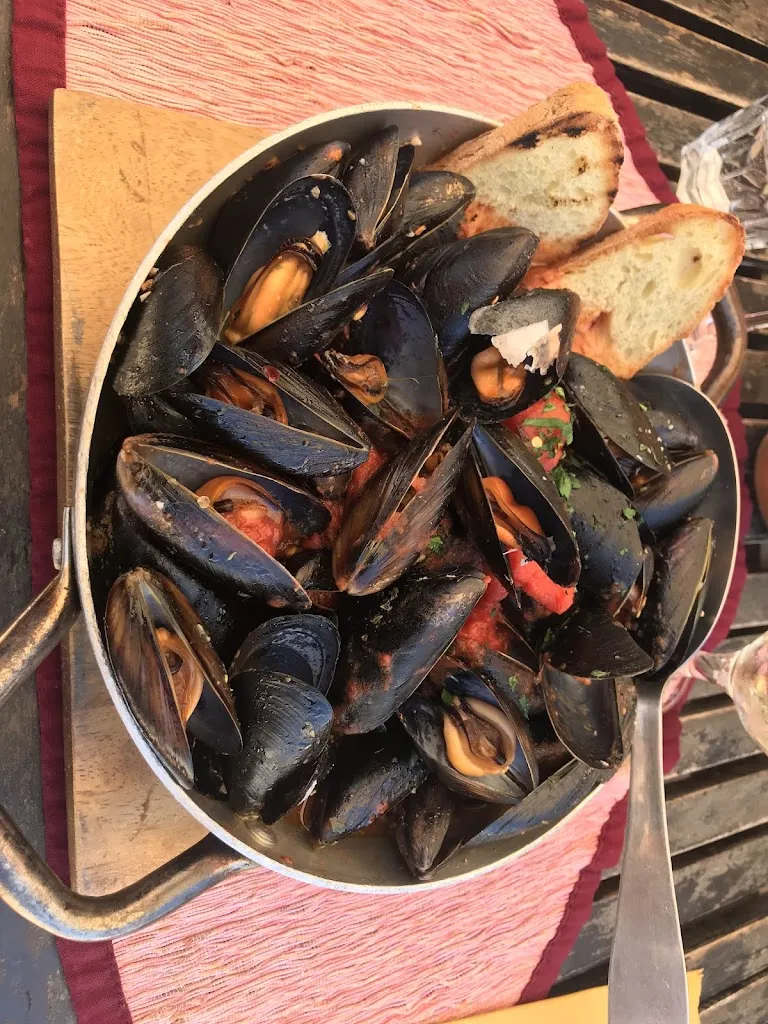 Marco Scott Gilardi_Bagno Kuta_Punta Marina_review