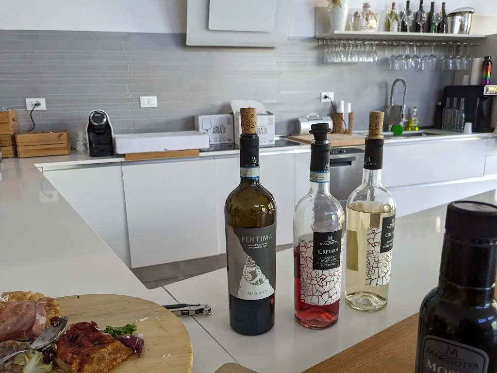 Tanya de Visser_Cantina Margiotta_Pratola Peligna_reseña