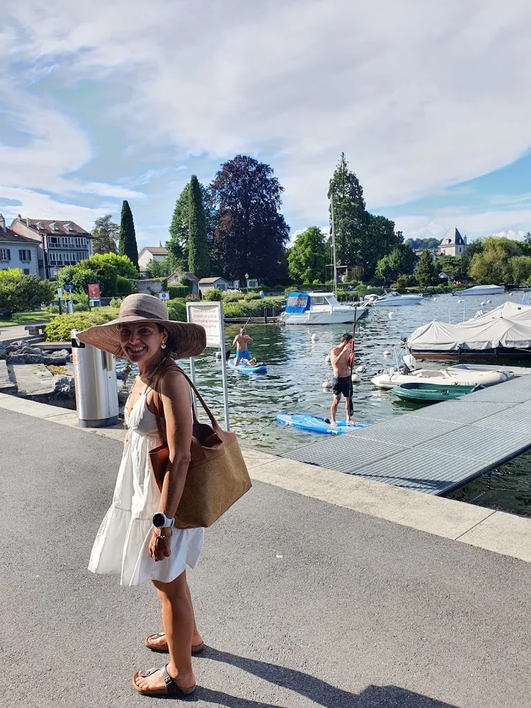 Catalina Silva_Aalts Dorf_Riale_review