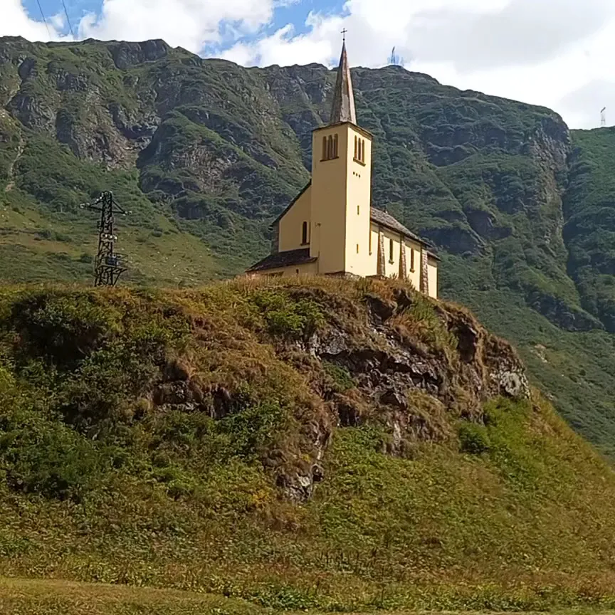 Riale_Riale_slider_image_2