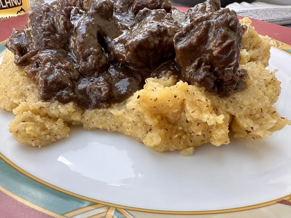 Josh Brown_Albergo Ristorante Edelweiss_Riale_review