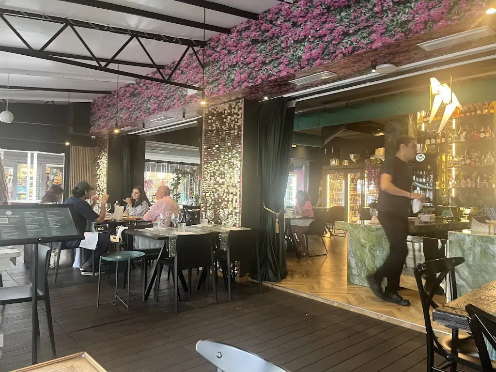Annie Vardo_La Bottega Del Pesce_Riccione_review