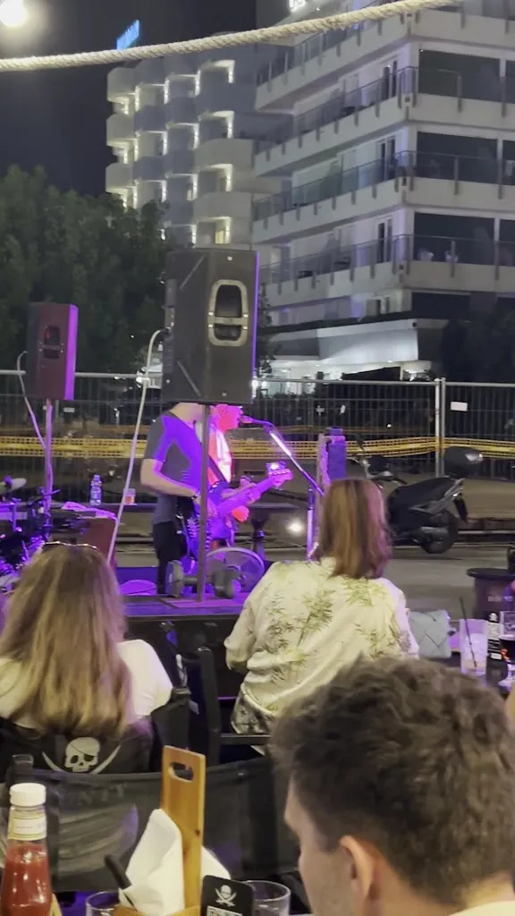 Ksenia_Bounty Rimini_Provincia di Rimini_review