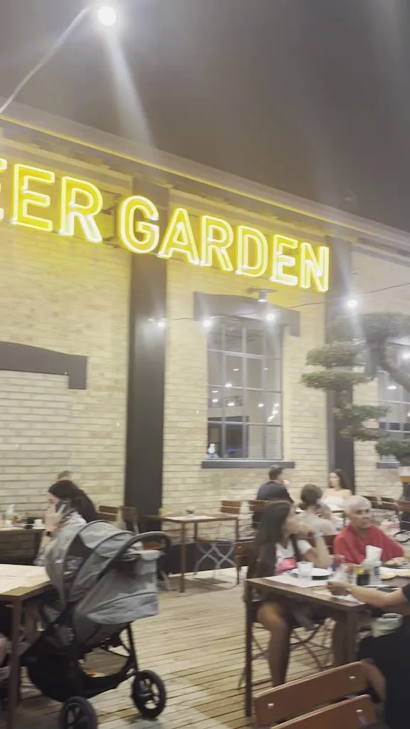 Gustavo Velasquez_Pub ristorante Birrodromo Rimini_Provincia di Rimini_review