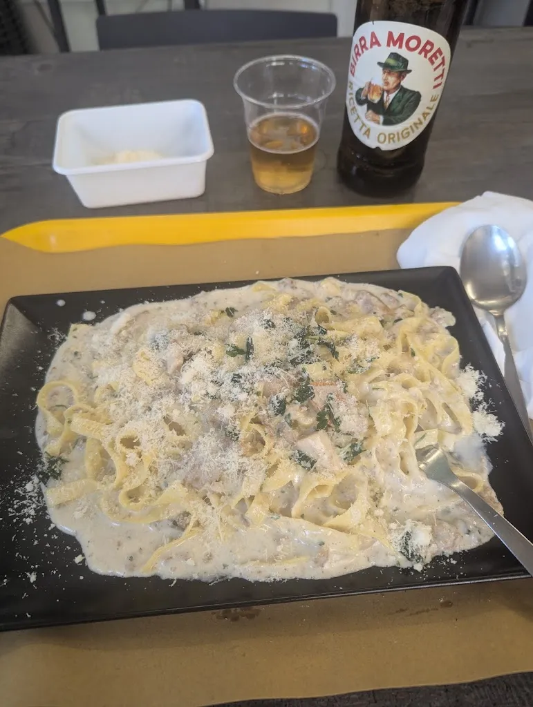 Julia Caturova_Del Kursaal_Provincia di Rimini_recensione