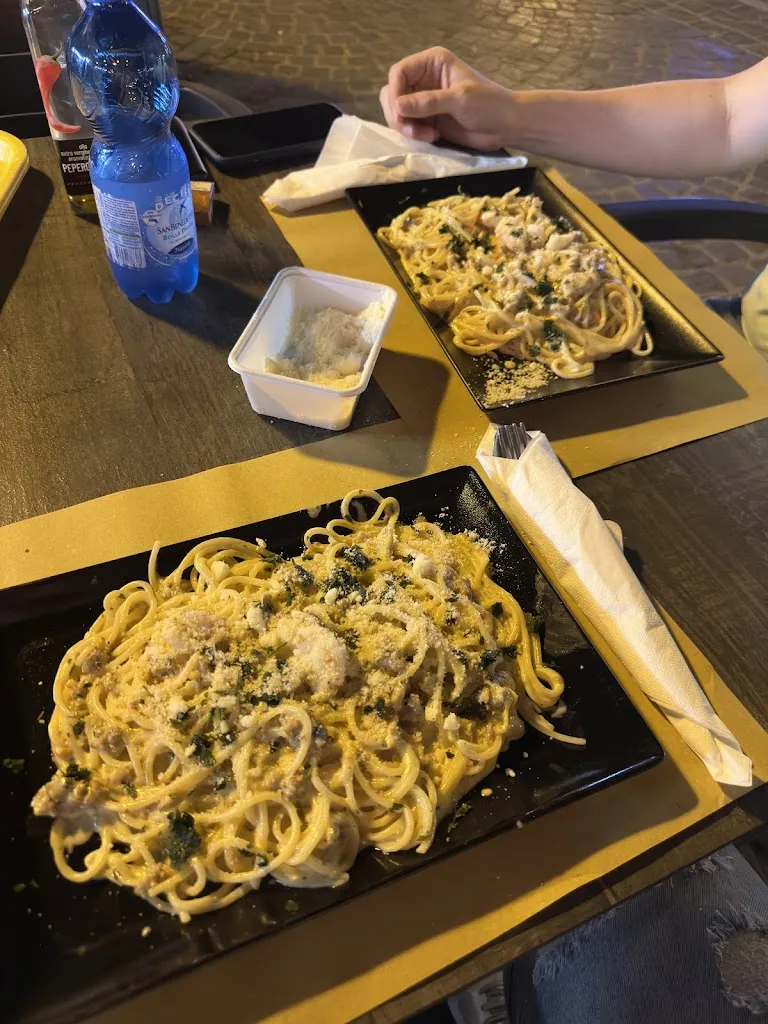 Tsvetelina Nanova_Del Kursaal_Provincia di Rimini_recensione