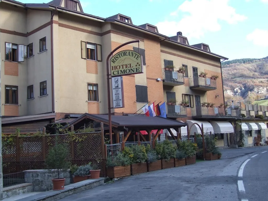 Hotel Ristorante Cimone restaurant in Riolunato