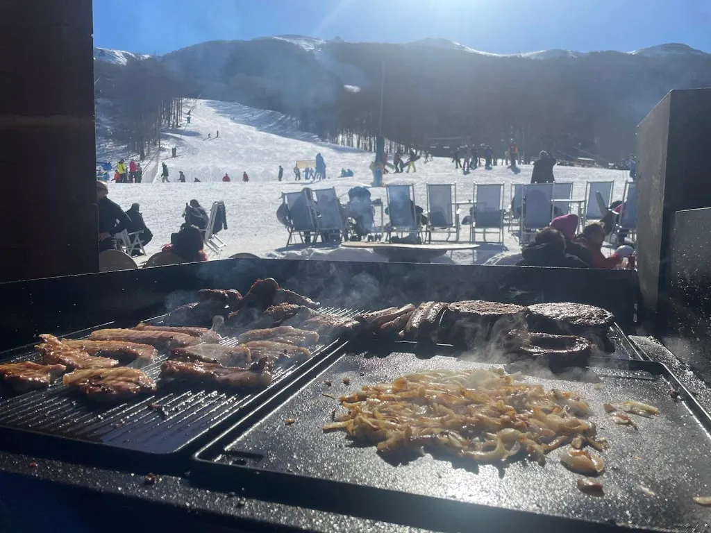 Chalet ristorante Polle Life restaurant in Riolunato