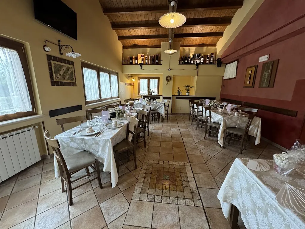 Ristorantino restaurant in Progetto Case Sassa Nsi