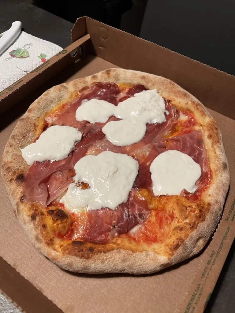 Lorenzo Maffeis_IL VICOLO Pizzeria con cucina - Reggiolo -_Reggiolo_review