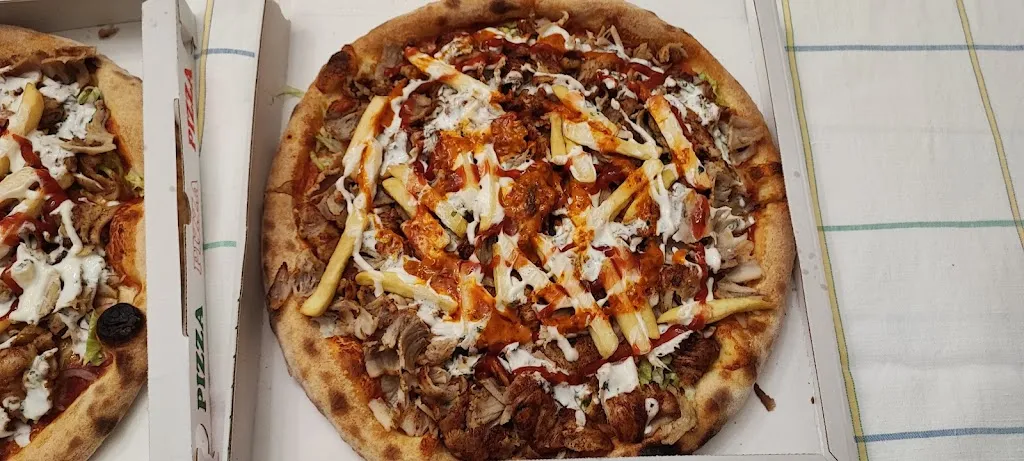 Reggiolo Pizza Kebab_Reggiolo_slider_image_2