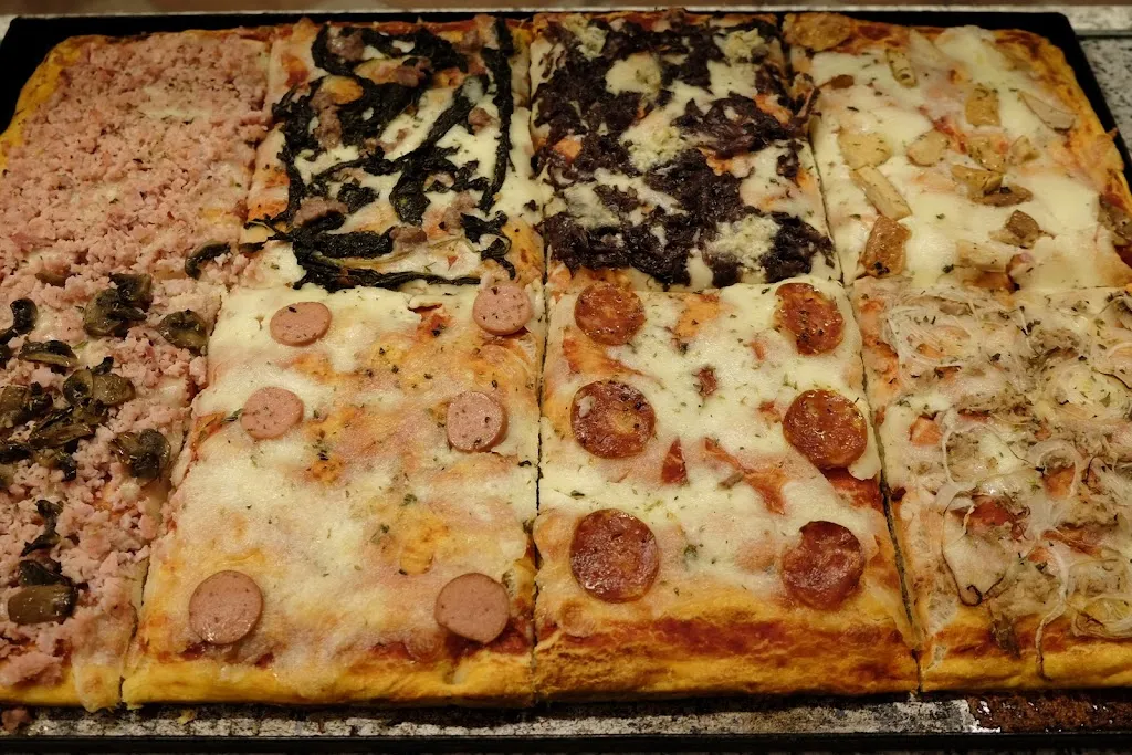 Pizzeria al Taglio Nuovo Quadrifoglio Reggiolo_Reggiolo_slider_image_2