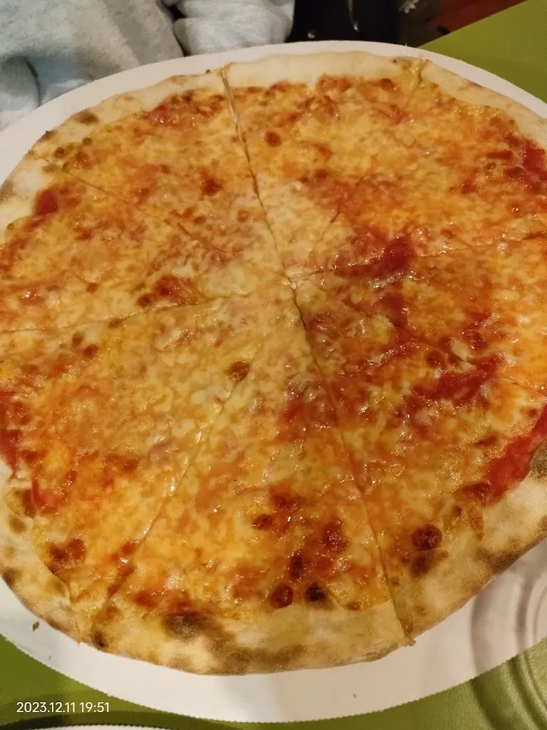 Snoopy restaurant in Rio Saliceto