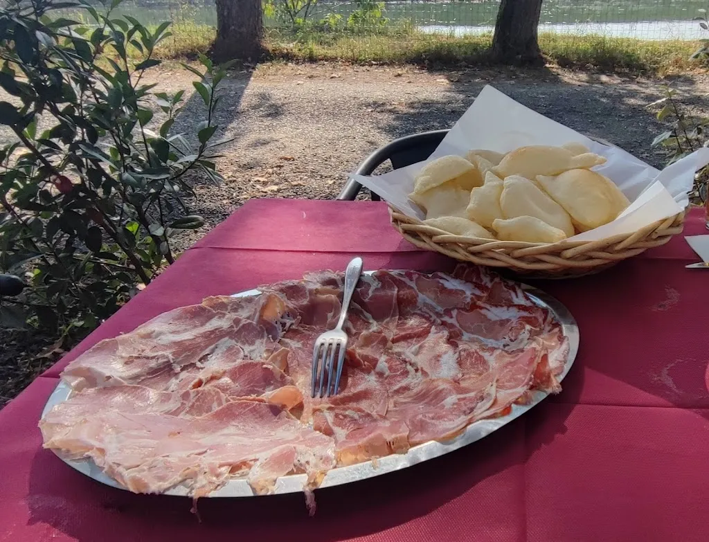 Jack Schmidt_Laghetto San Cipriano_Roccabianca_review