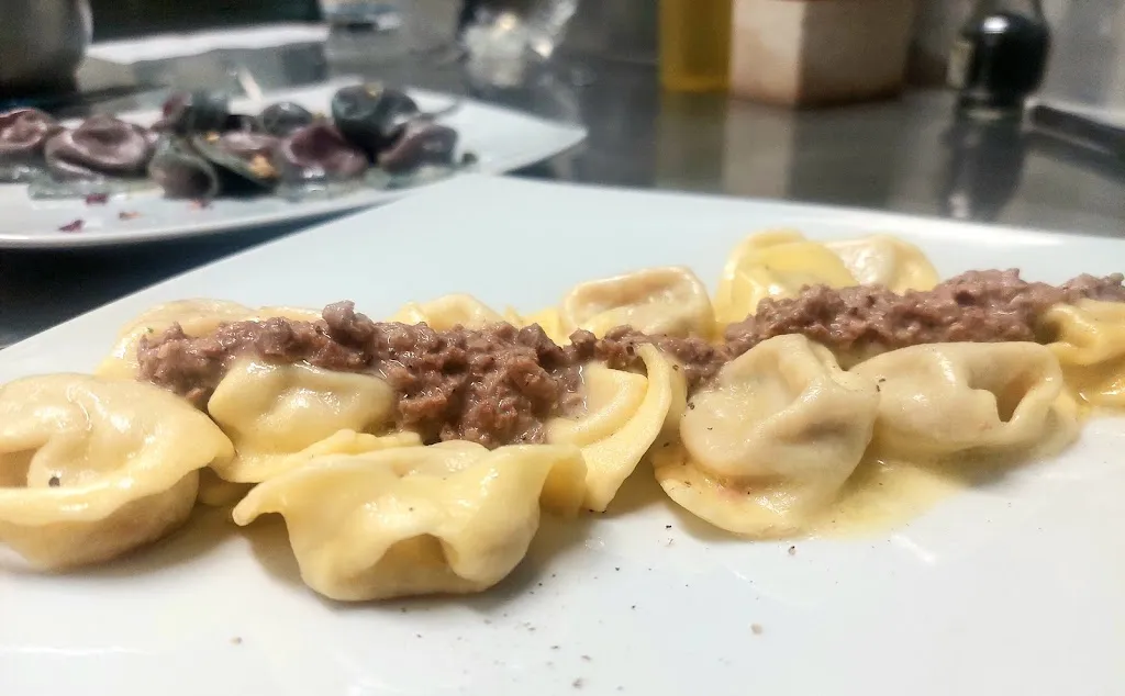 Osteria del Pescatore - Bar Ristorante sui Laghi di Pieve Reggio Emilia_Roncocesi_slider_image_3