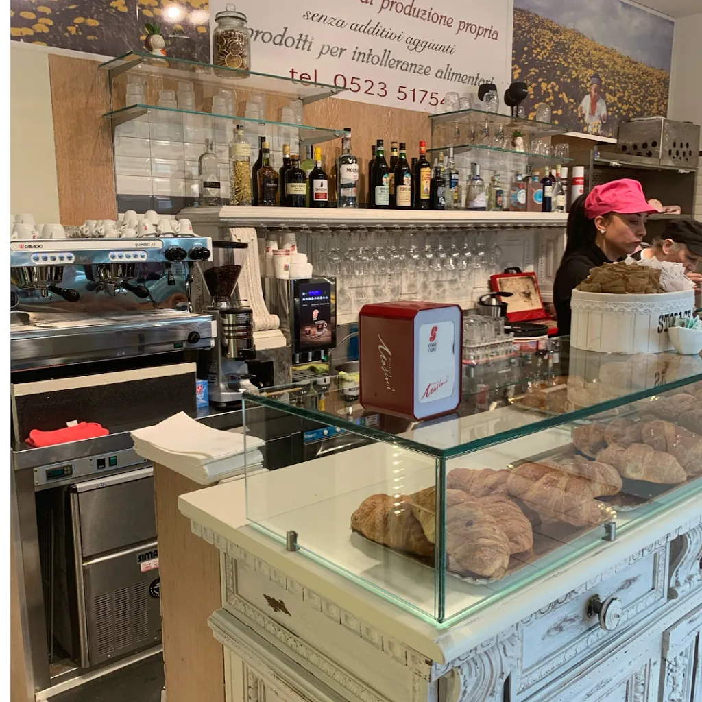 Il Piccolo Forno Roveleto di Cadeo_Roveleto_slider_image_1