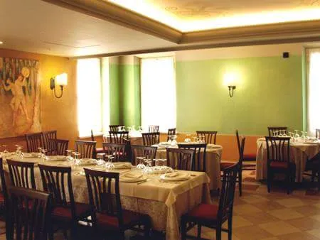 Trattoria Pizzeria La Sevra restaurant in Sala Baganza