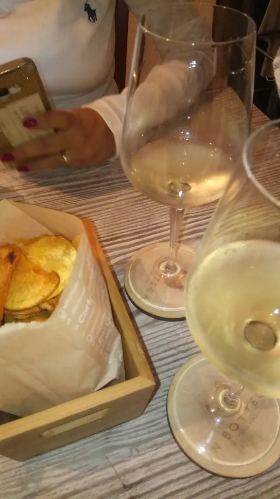 Debora di risio_In Bottega - Bevitoria Agricola_Rapino_review