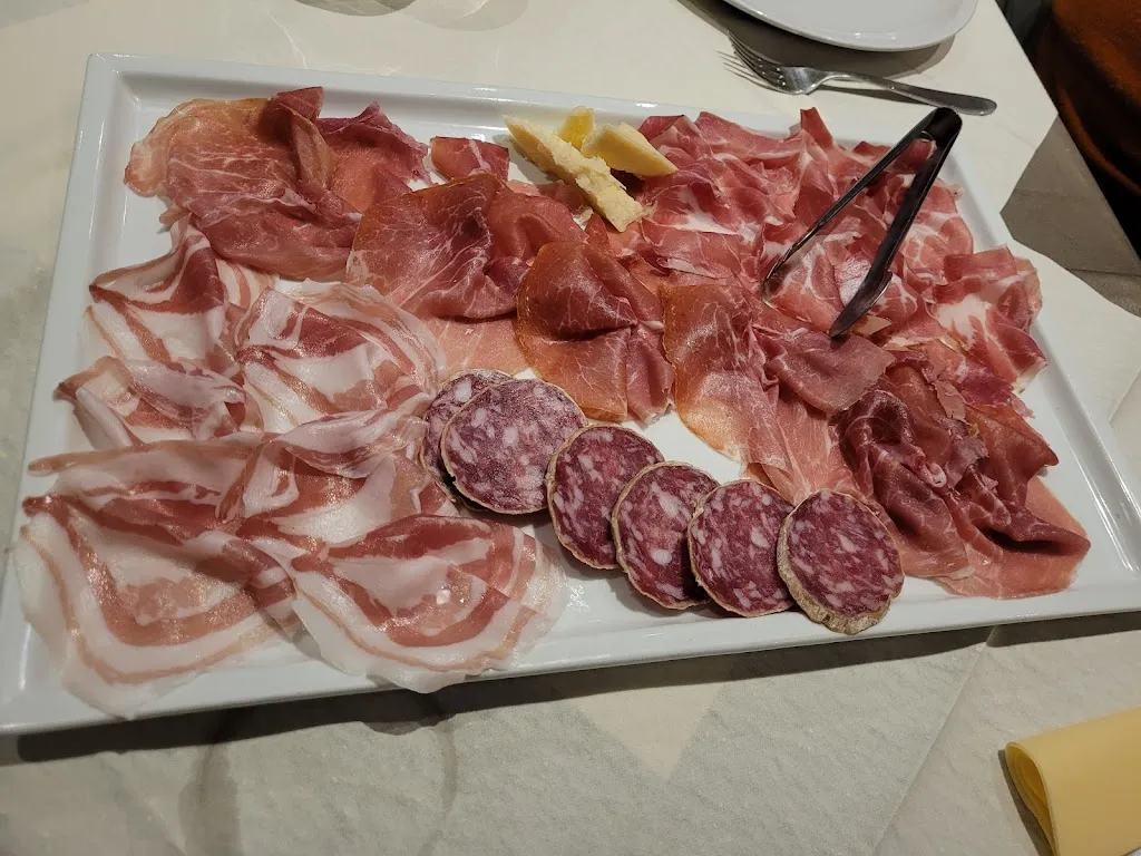 Prestige Pizzeria Bar_Sala Baganza_slider_image_3