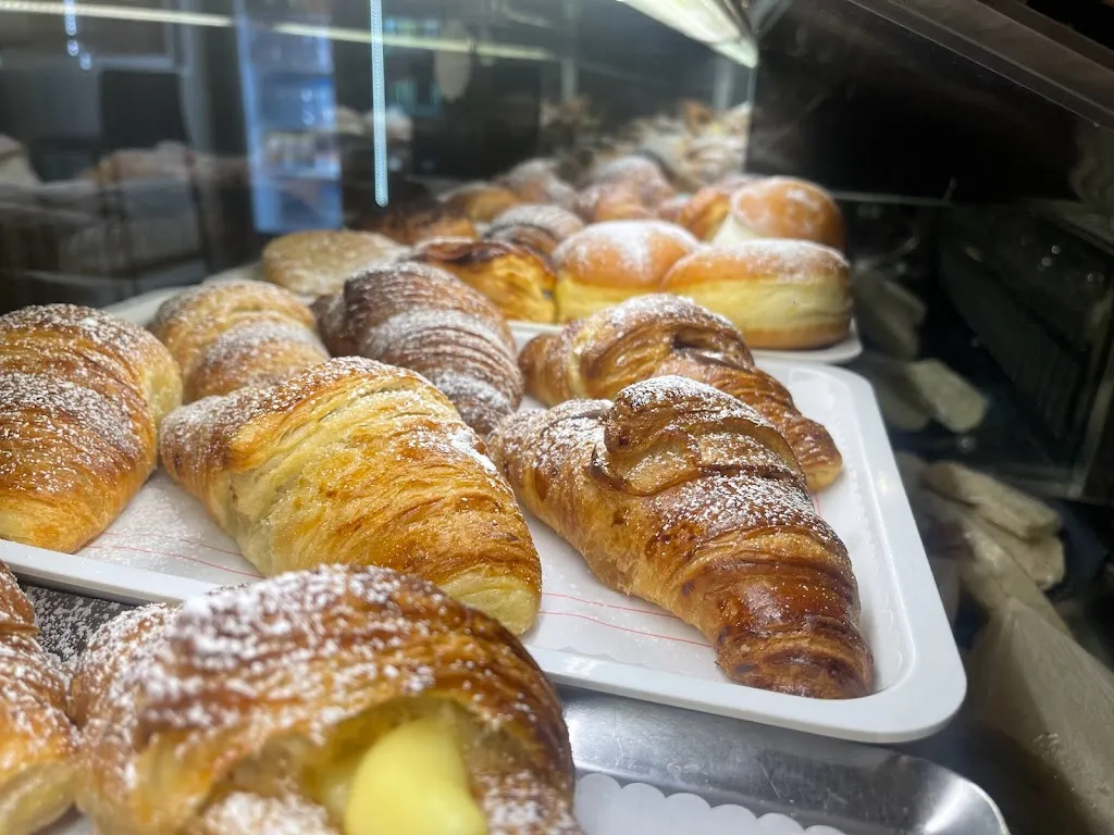 GUSTO Bar Bistrot Emiliano_Rubiera_slider_image_2