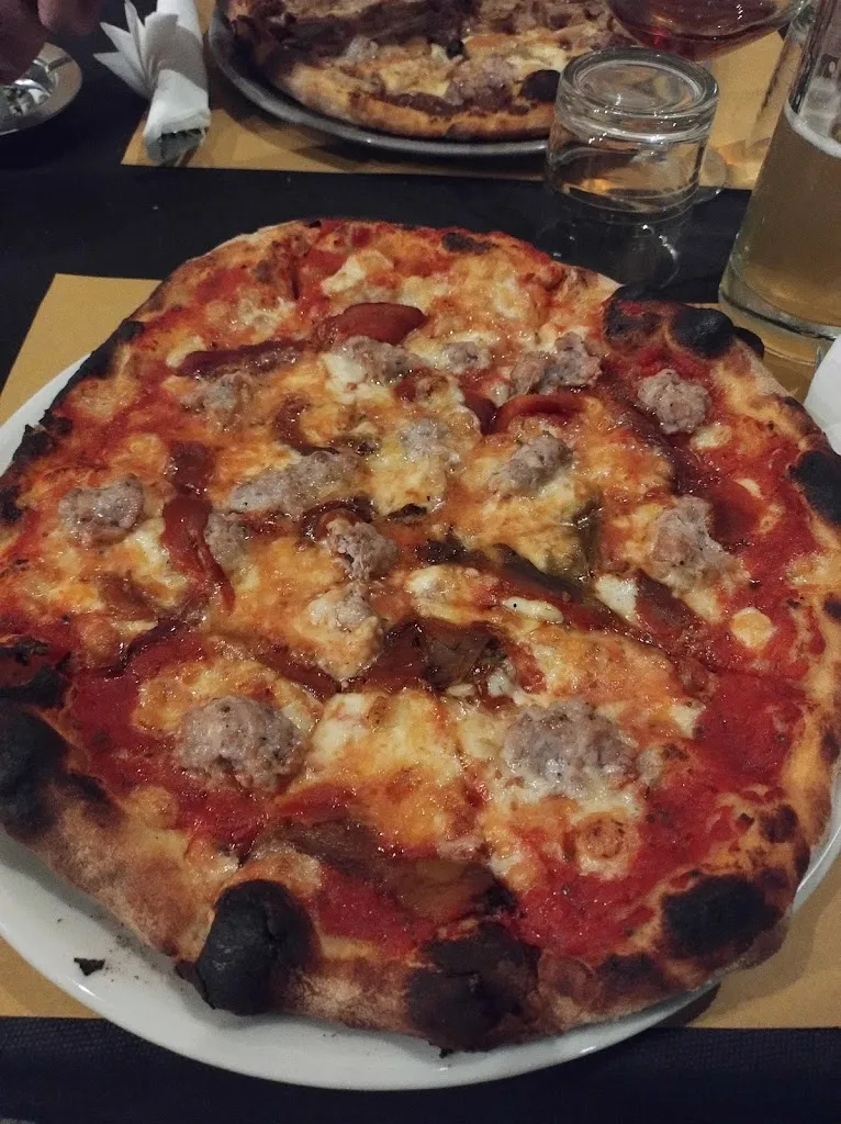 H G_La Diavola Raiano_Raiano_review