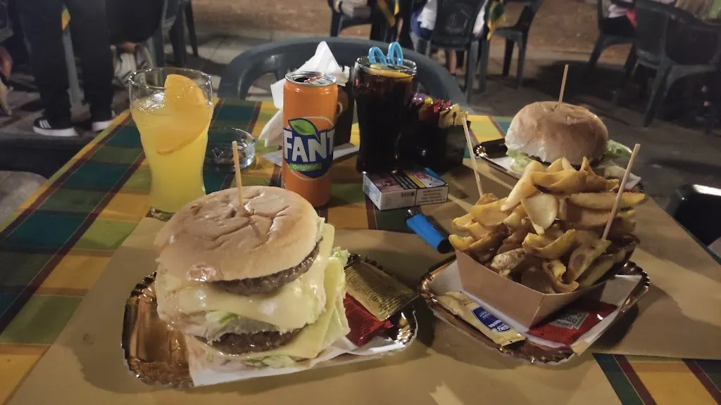 Pub Chat Noir Di Moca Mariella C. Snc_Raiano_slider_image_3