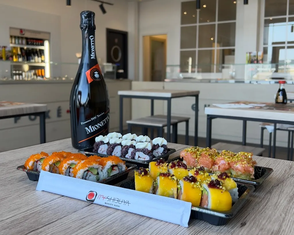 MyShibuya | Sushi & Poké | Rubiera restaurant in Rubiera