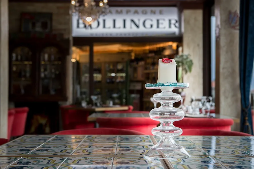 Ristorante al Chiar di Luna restaurant in Saludecio