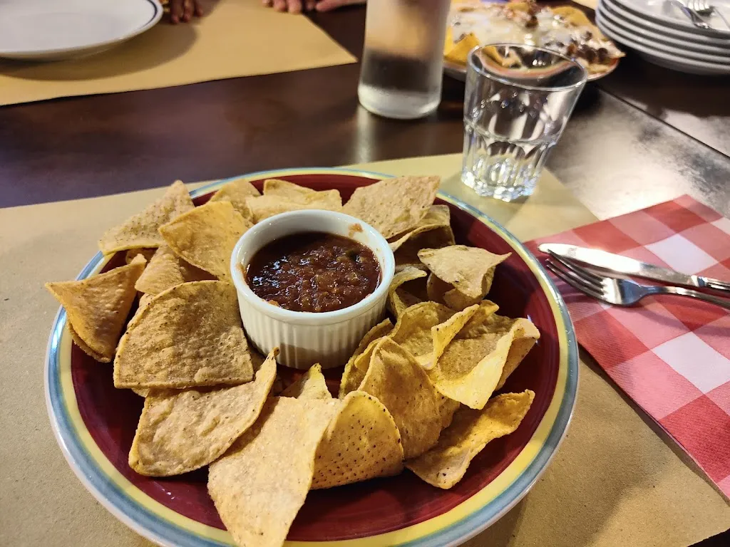 Griglieria Cucina Emiliana e Tex Mex Pinsa Le Quattro Lanterne_Salsomaggiore Terme_slider_image_2