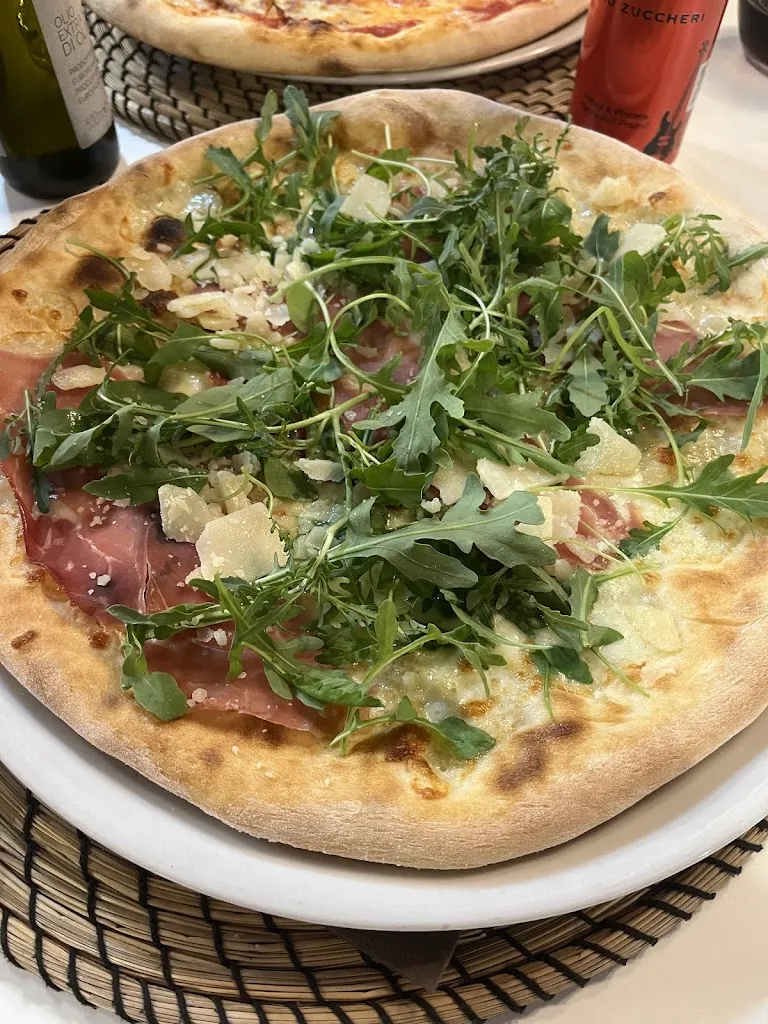 Martha Jamir Gonzalez De Ycaza_Ristorante pizzeria winebar vincanto_Salsomaggiore Terme_review