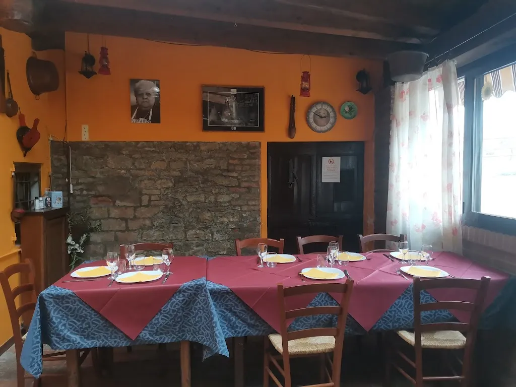 Trattoria Madonna Del Monte restaurant in Salsomaggiore Terme