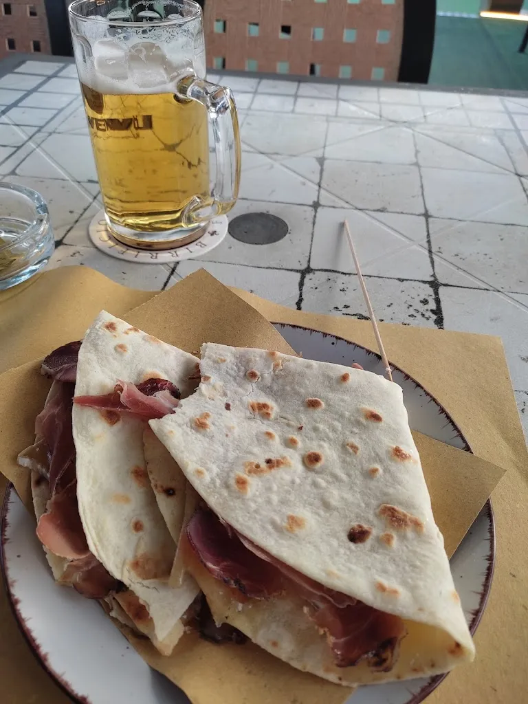 Stefano Favale_Dragoon Pub_Salsomaggiore Terme_review