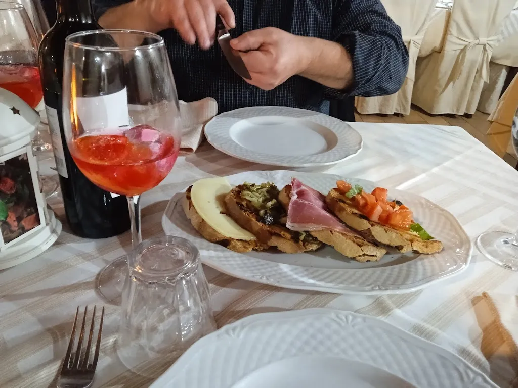 Ristorante Il Dito e la Luna_Ripa Teatina_slider_image_2