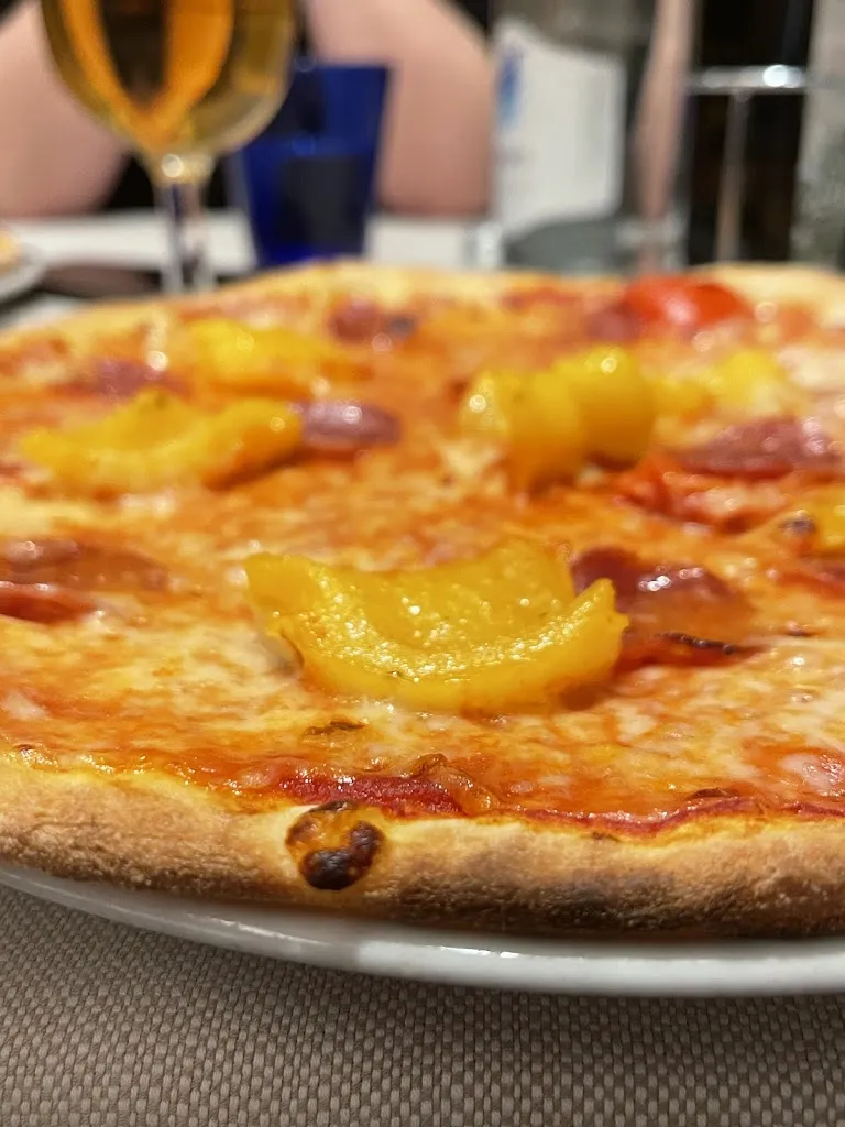 Jelena Djukic_Pizzeria Brione_Rovereto_review
