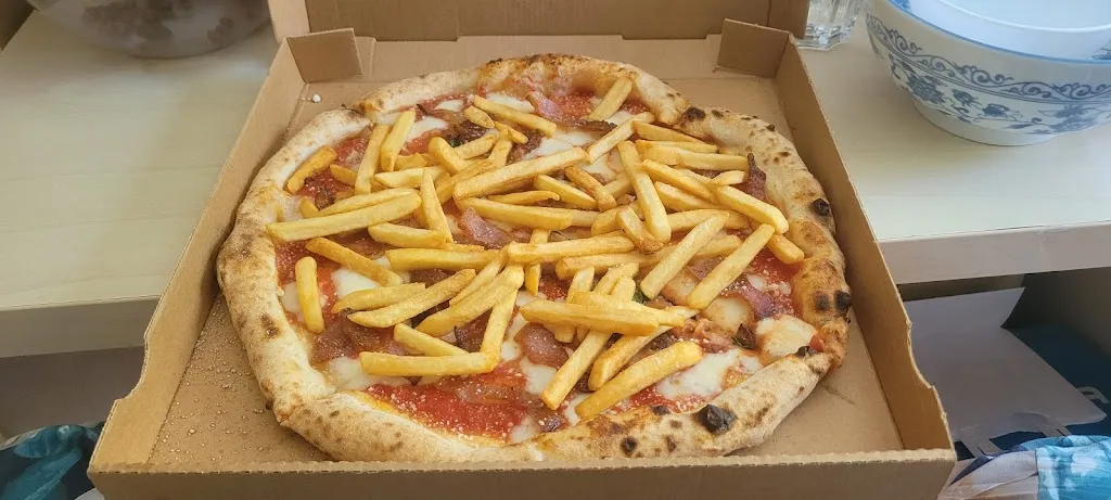 Tran Nguyen Anh Thu_Pizzeria - Trattoria Putipù_Rovereto_review