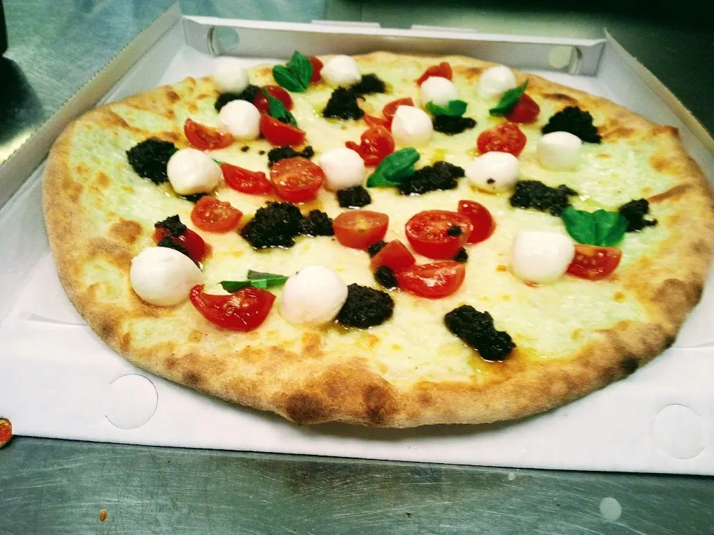 Pizzangolo_Rovereto_slider_image_2