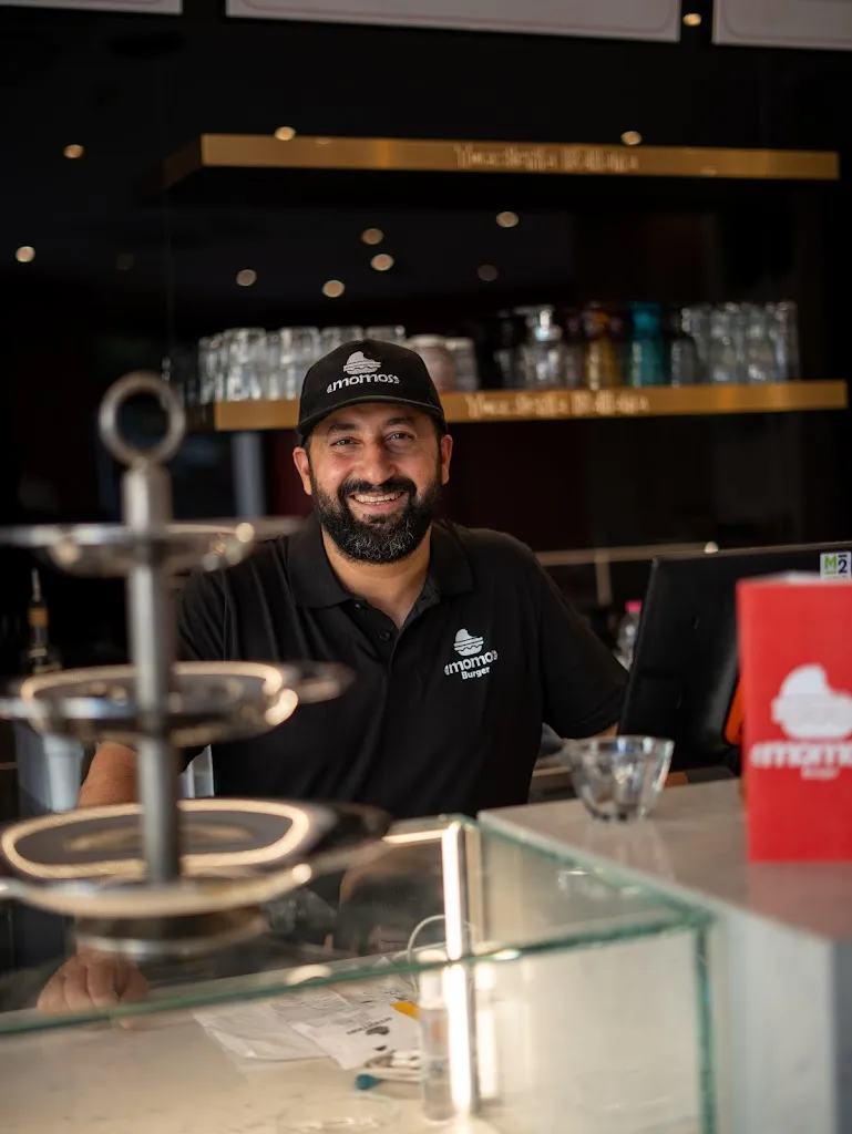 Momo’s Burger_Rovereto_slider_image_3