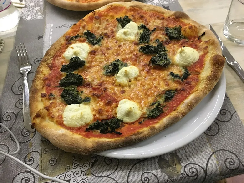 F S_Da Papi_Rovereto_review