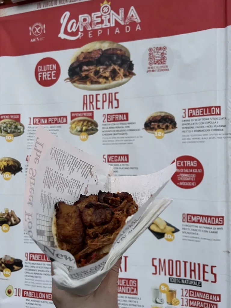 Aubrielle Banner_La Reina Pepiada Foodtruck_Rovereto_review