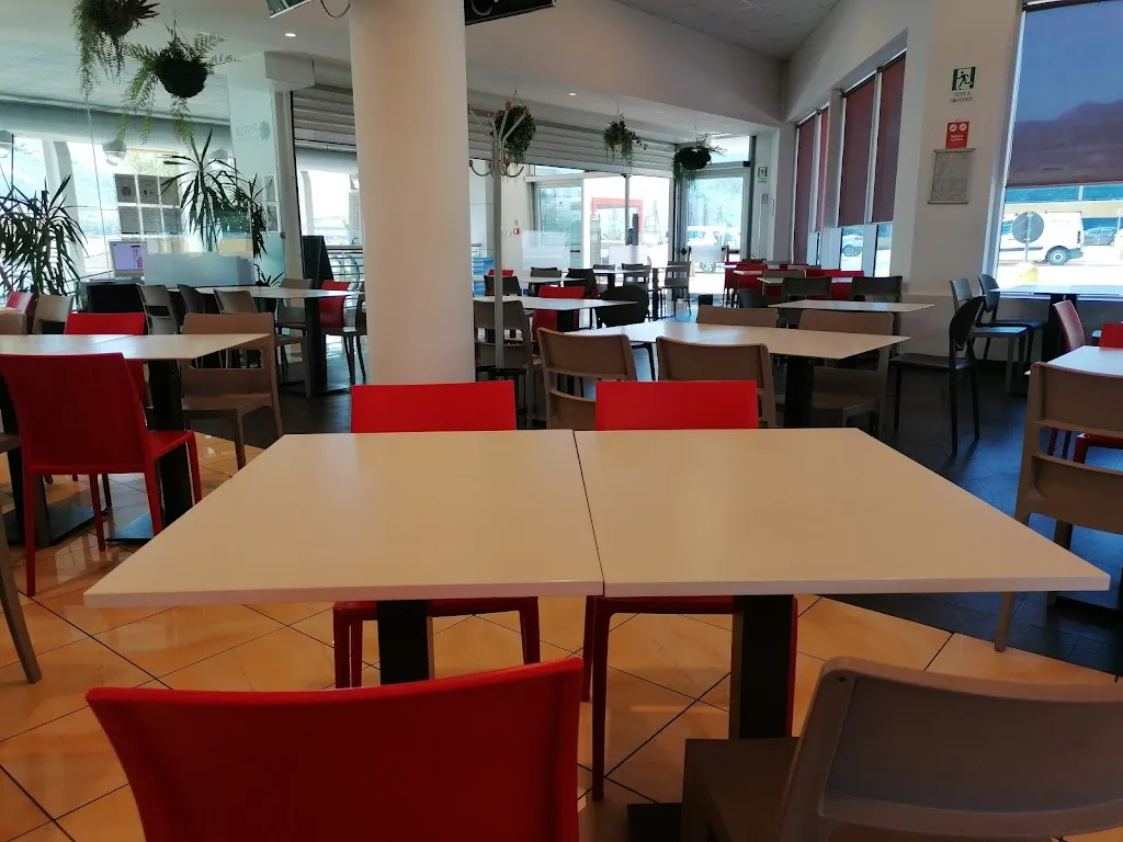 Risto3 Ristorante Pizzeria Self Millennium Center restaurant in Rovereto