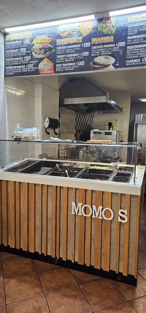 Karim Masarweh_Momo's Fast Food_Rovereto_review