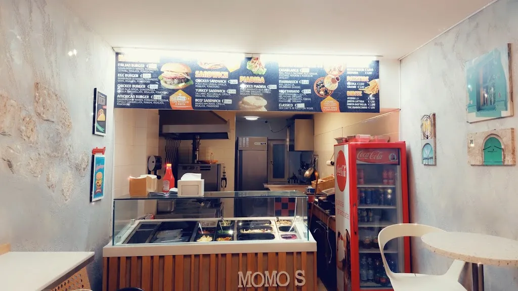Momo's Fast Food_Rovereto_slider_image_1